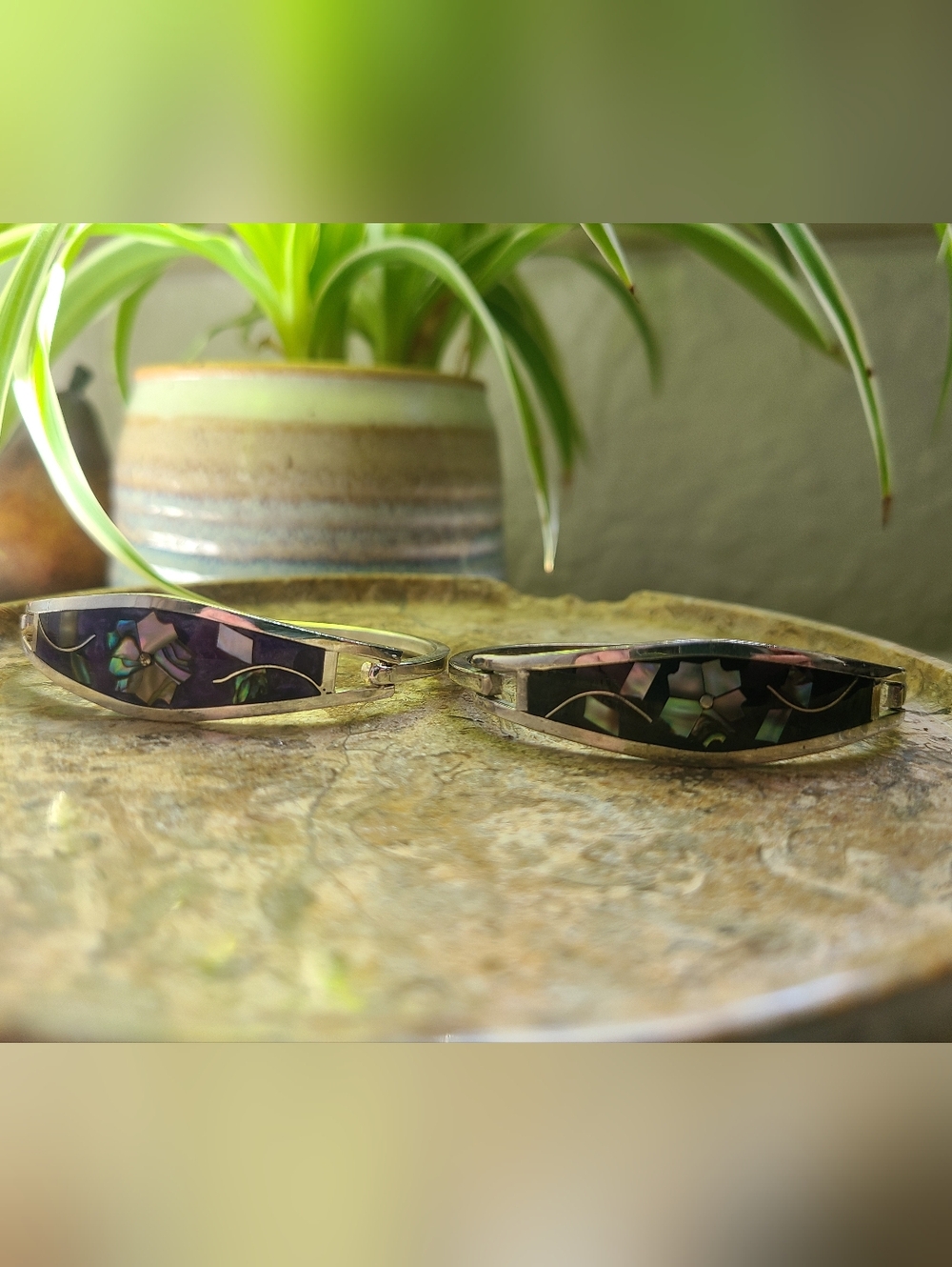 Two Sterling Silver 925 Mexico  Taxco Abalone Shell Hinged Bangle Bracelets
